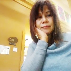 Meet your Posher, Leonida